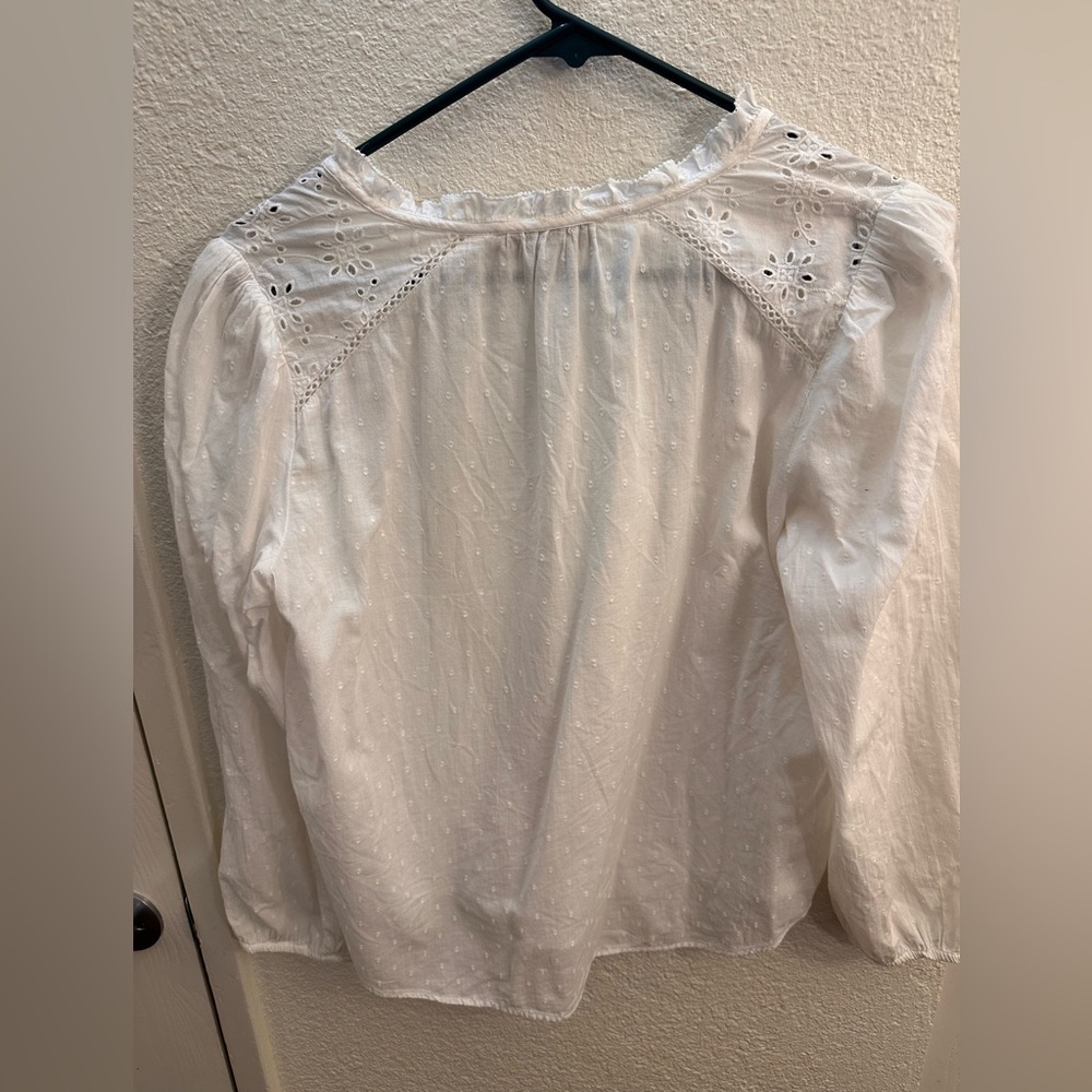 LOFT Women's White Eyelet Top. Petite Medium. - Picture 11 of 14